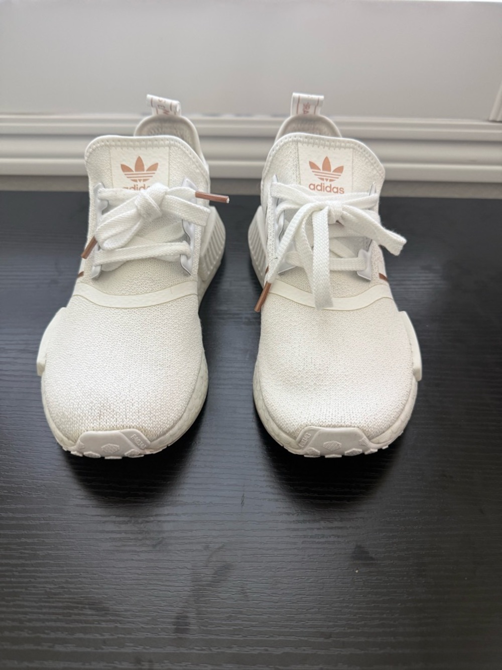 Adidas NMD FW6434 R1 White Rose Gold Metallic. Size 7 women’s